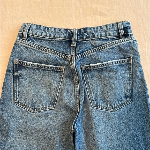 Zara Blue Denim Jeans - Picture 3 of 4